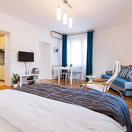 Cosy Studio Apartment 2 Ζάγκρεμπ Δωμάτιο φωτογραφία